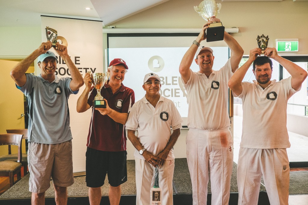 2015_BibleSociety_Cricket_highlight_small-100
