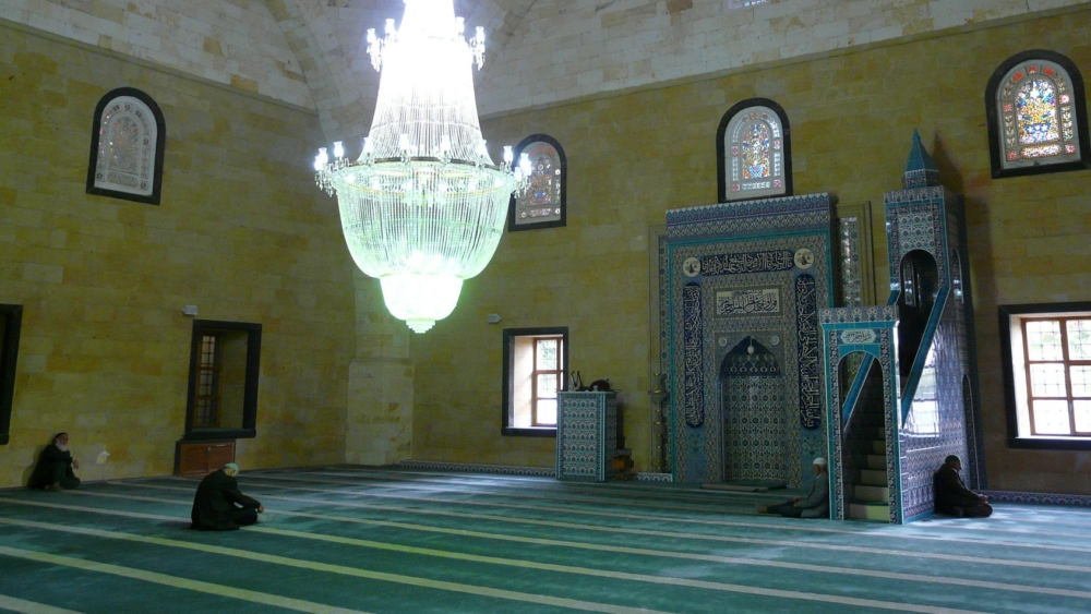 mosque prayer room