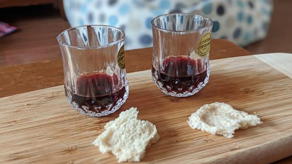 Bread and wine and Zoom, many churches did dispersed communion ...