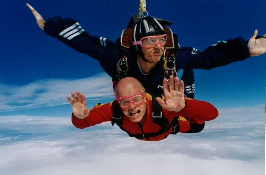 Dave Vincent skydiving