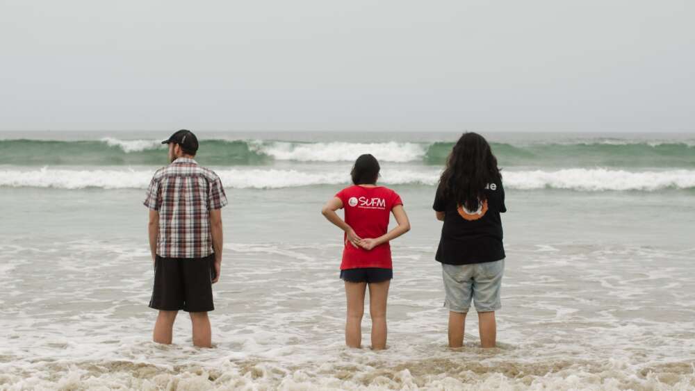 SUFM Beach mission volunteers at the beach