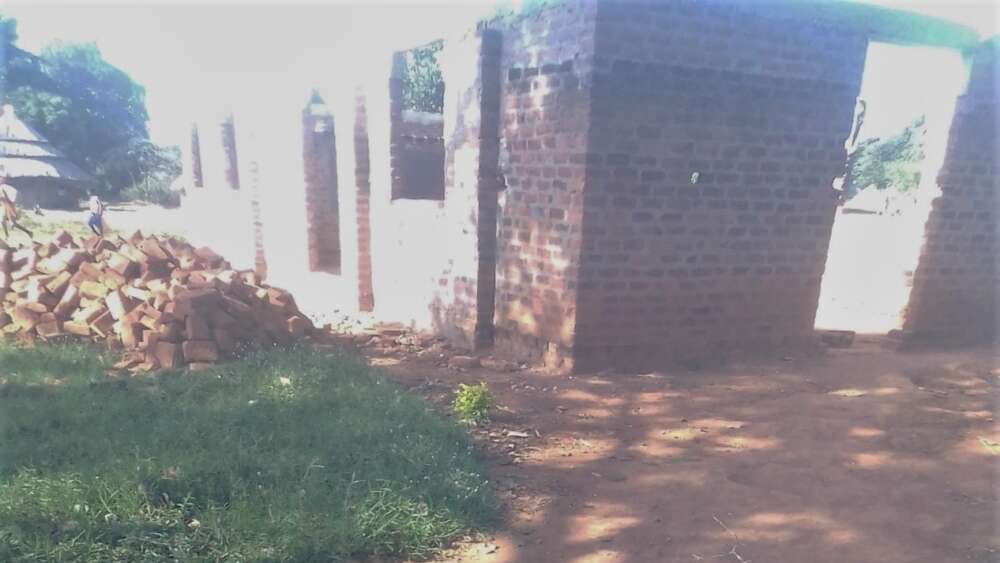 Uganda church building