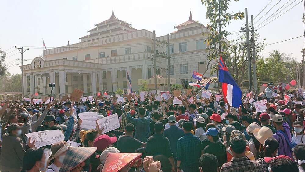 Protest against military coup in front of Kayin State Hluttaw, 9 Feb 2021. Image: Ninjastrikers / Wikimedia