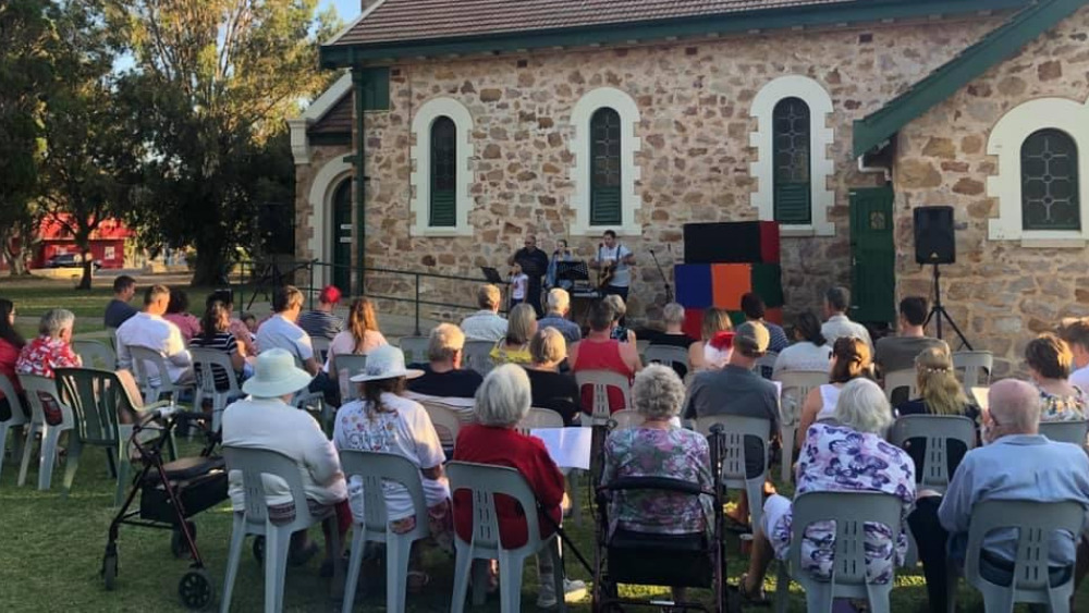 St George's outdoor Christmas Eve service