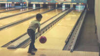 Bumper bowling child