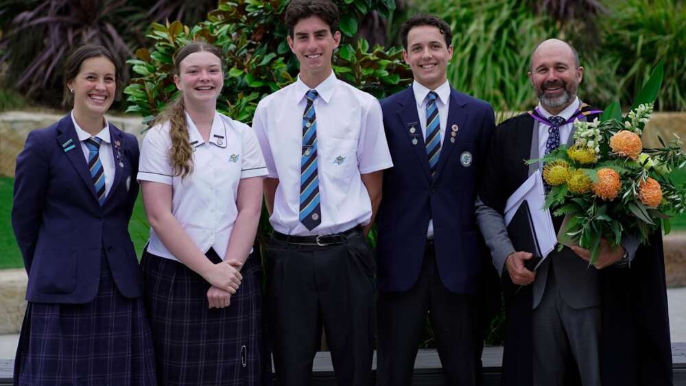 Photo with SAC Students 2021 | How an educator realised he had a lot to learn | The Paradise