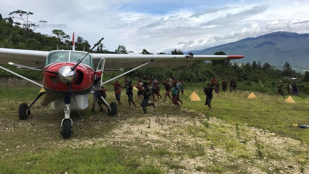 MAF flight lands in remote PNG