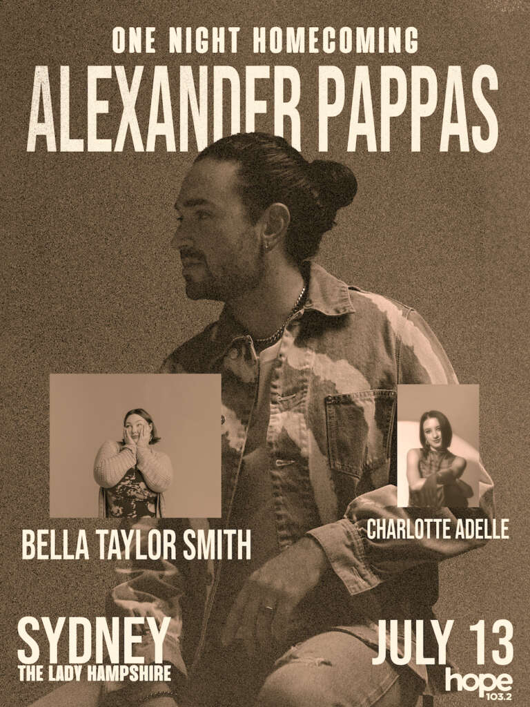 Alexander Pappas live show