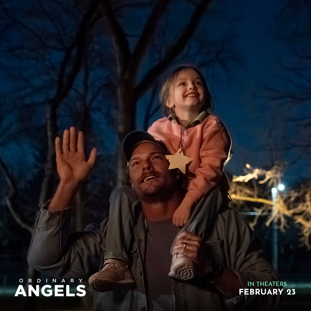 Ed (Alan Ritchson) and Michelle (Emily Mitchell) Schmitt in Ordinary Angels